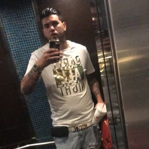 Meet your Posher, Jay